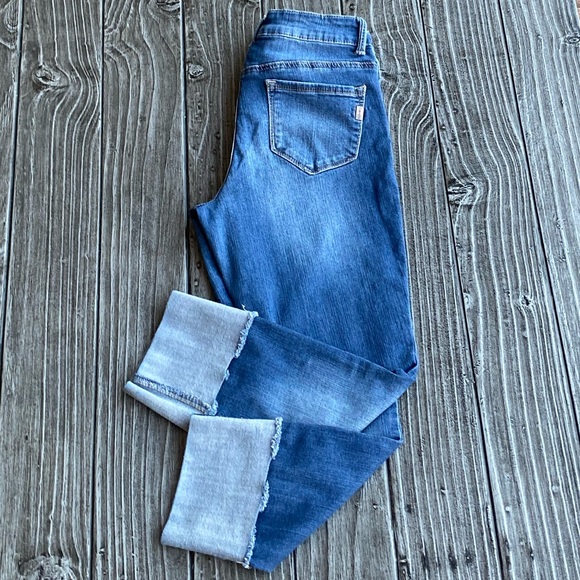 1822 Denim Denim - Distressed Denim Mid Waist Cropped Skinny Jeans